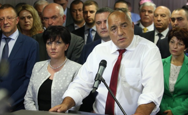 Министър председателят Бойко Борисов обвини своите противници че го атакуват