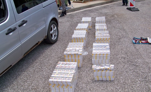 Вчера на ГКПП Маказа за влизане в България пристигнал лек