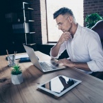 Работата от вкъщи излага на риск файлове и данни