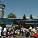 Депутатите разрешиха субсидията за чартъри да се ползва и от чуждестранни превозвачи