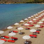 Вече можем да запазим чадър и шезлонг онлайн