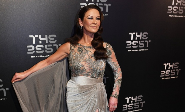 Катрин Зита Джоунс е твърдо решена да стартира своя собствена лайфстайл