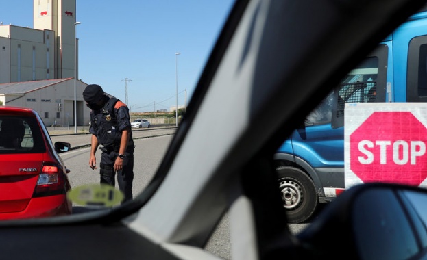 Властите в испанската автономна област Галисия въведоха отново карантина за