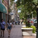 Кой ще се възстанови по-бързо от коронавируса - Европа или САЩ?