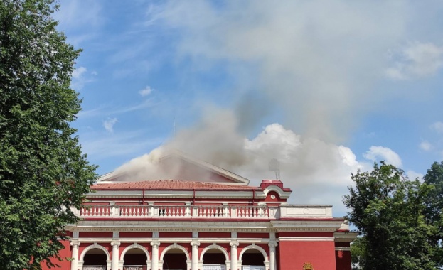 Министърът на културата прави оглед на операта в Русе