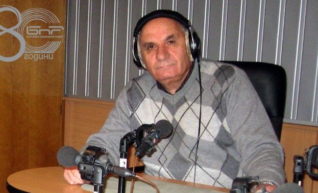 Правителството предложи на президента да издаде указ за удостояването на