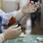 През 2021 г. Русия ще произвежда милиони дози ваксина на месец 