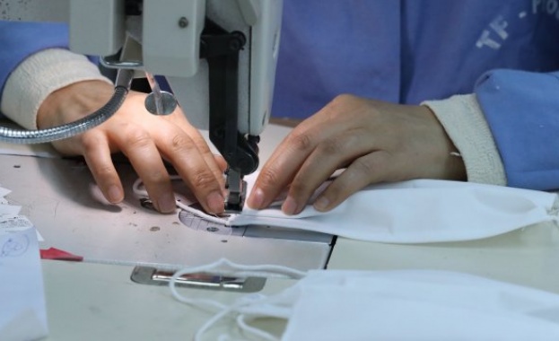 Изобретиха маски, които убиват Ковид-19 за броени минути