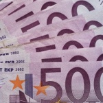 Антикорупционният фонд пусна част 3 на „Осемте джуджета”: Един голям плик с евро за Еврото 