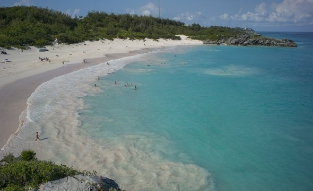 Бермуда се рекламира като убежище от коронавируса