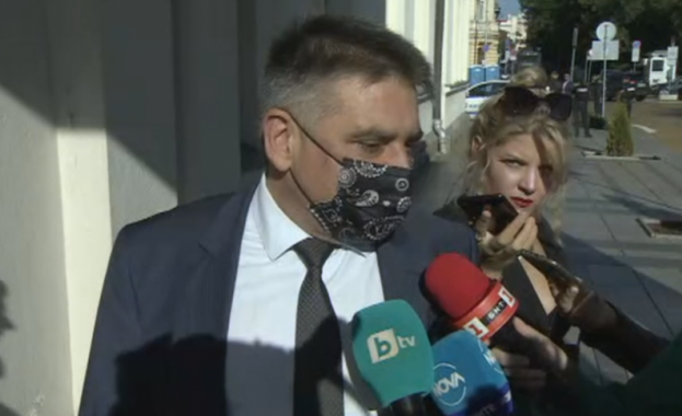 Винаги съм готов с оставка заяви правосъдния министър на влизане