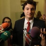 Крум Зарков: Втрещяващо е, че евродокладът се коментира като нещо позитивно 