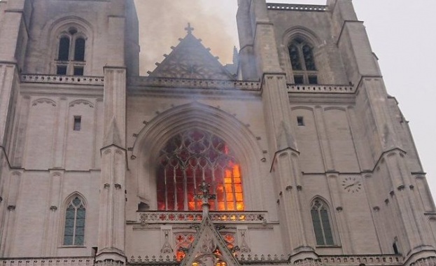 Мигрант от Руанда който е работил в катедралата Св Св