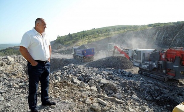 ДДС кутията на Пандора зейна застрашително Пълен хаос така икономисти