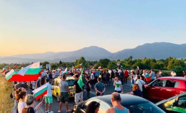Протестно автошествие с блокада на изхода на автомагистрала Тракия ще