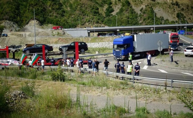 Полицията спря опит за блокада на магистрала „Струма“