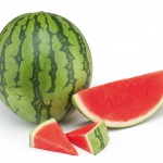 Заради горещото лято ще ядем домати и диня и през октомври