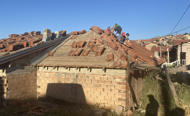 97 незаконни къщи в ромския квартал Лозенец в Стара Загора