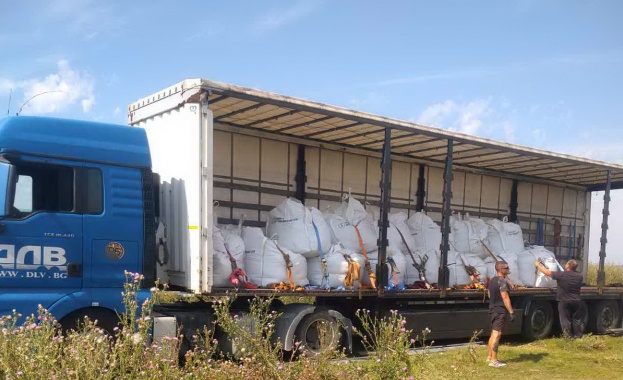 В рамките на два дни бяха събрани и предадени за