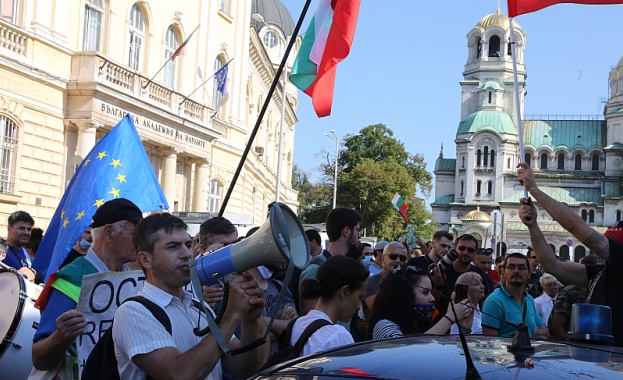 ГЕРБ преди дни Без парламент държавата ще се счупи ГЕРБ