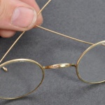 Очила на Махатма Ганди бяха продадени на търг за 288 000 евро 