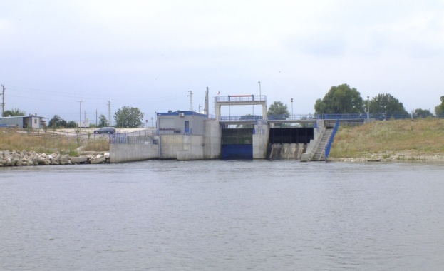 Мини ВЕЦ ът край с Кадиево построен през 2015 година не