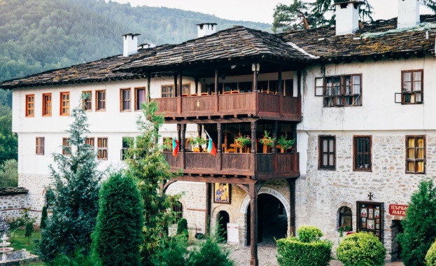 Сгушени в Троянския Балкан те очакват места съхранявали вярата столетия