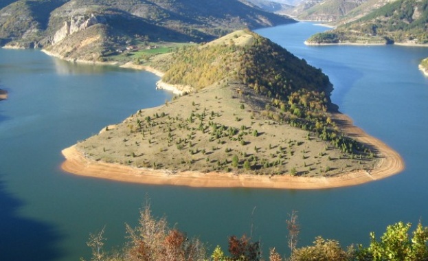 Министерството на туризма започва излъчването на първите три рекламни клипа