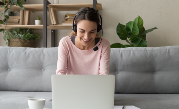 Глобалната търговска платформа eBay ангажира световния лидер за аутсорсинг на