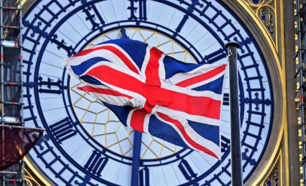 Британското правителство подема кампания за насърчаване на работещите вече от