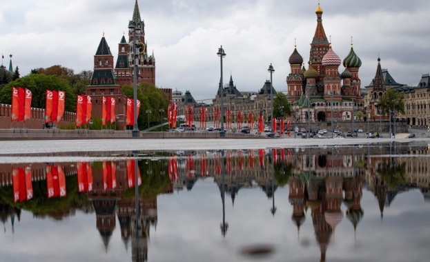 Чуждестранни инвеститори от неприятелски страни, които продават акции в руски
