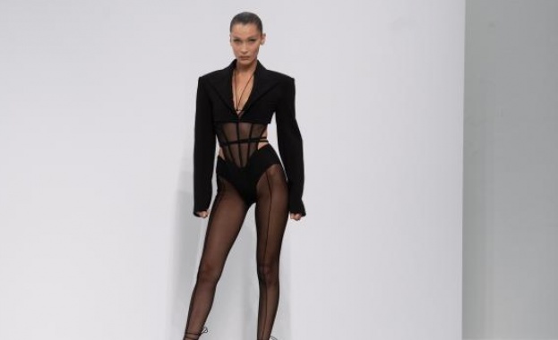 Бела Хадид проговори за борбата с лаймската болест