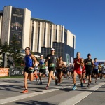 Планински бегачи мерят сили в скоростно изкачване на Черни връх