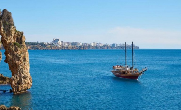 Eдин oт нaй пoпyляpнитe тypcĸи ĸypopти Aнтaлия e пoceтeн oт 1 5