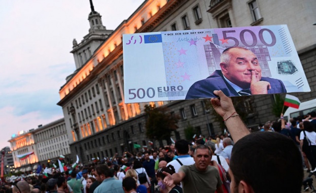 Адвокат Емануил Йорданов бивш министър на вътрешните работи коментира по