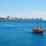 Наплив на българи в турските курорти заради срива на лирата