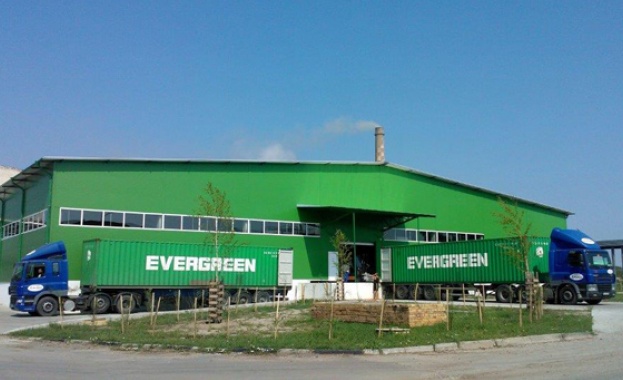 Локализиран е пожарът в химическия комбинат Свилоза в Свищов където