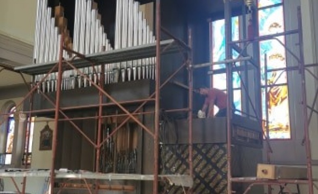 Църквата в Секирово получи от Швейцария нов орган Църквата в Секирово получи от Швейцария нов орган