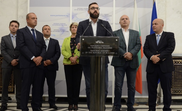 ДПС осигури кворума за работата на Народното събрание днес Това