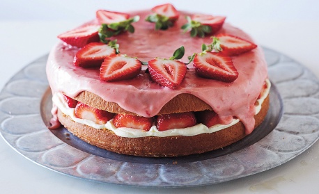 Родени на 10 март