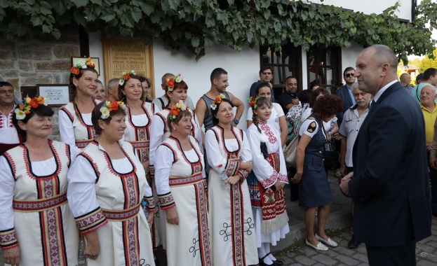 Управляващите трябва да работят така че да се пълнят чекмеджетата