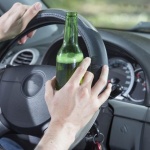 Пиян руснак заби джип в портала на американското посолство в Москва 