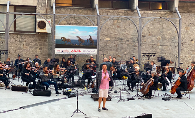 Арт Комплекс Анел бе спонсор на вълнуващия концерт SymphoNY Way