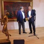 В Музей-галерия „Анел” представиха книгата „ВЕЖДИ”
