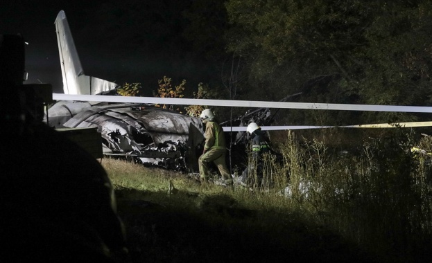 Жертвите на катастрофата на военния самолет в Украйна вече са 25 