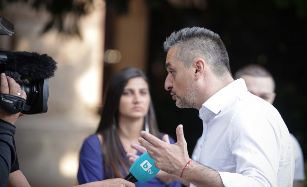 Консолидацията и единството на партията е задължение на председателя Това