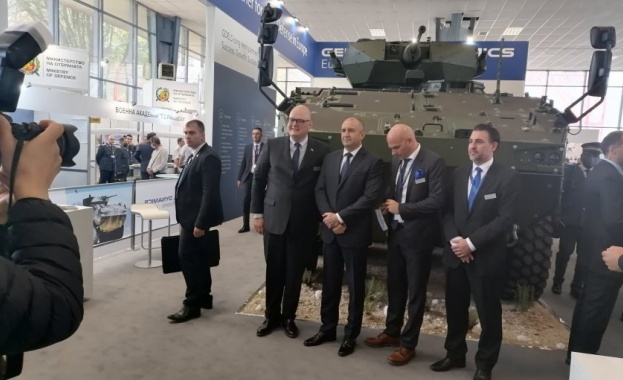 Министерство на отбраната ще отвори ценовите офертите за нови бойни