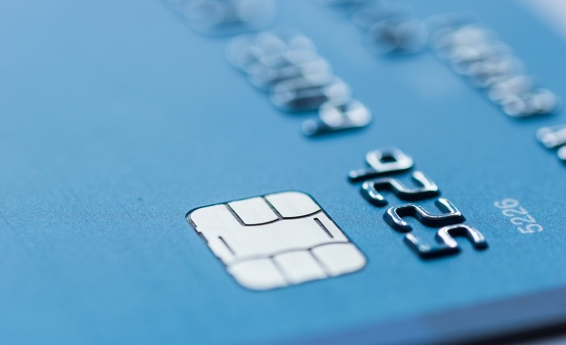 Банките отчитат че все по често използваме кредитни карти по време