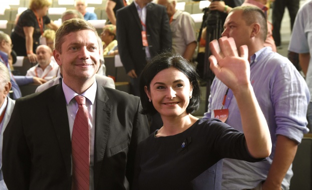 Ръководството на Унгарската социалистическа партия поздрави Корнения Нинова за преизбирането й 