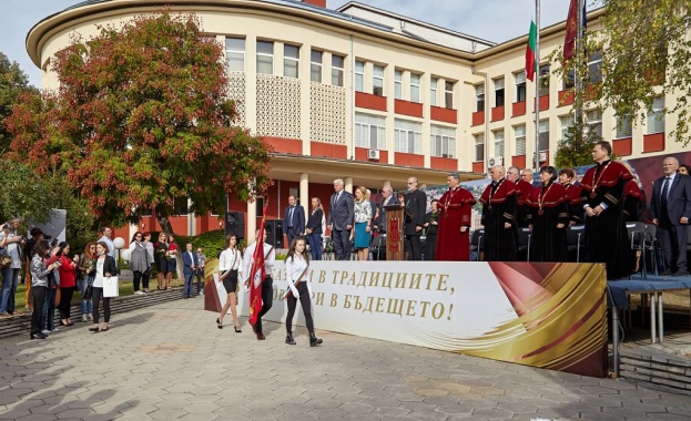 Държавната поръчка е изпълнена почти на 100 процента заяви в